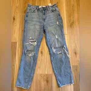 Hollister Curvy High Rise Mom Jeans Vintage Stretch  Blue Distressed 5R